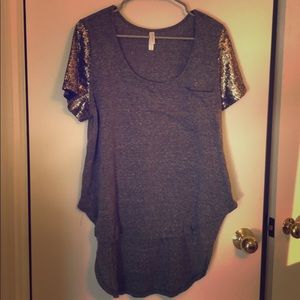 Grey and metallic top
